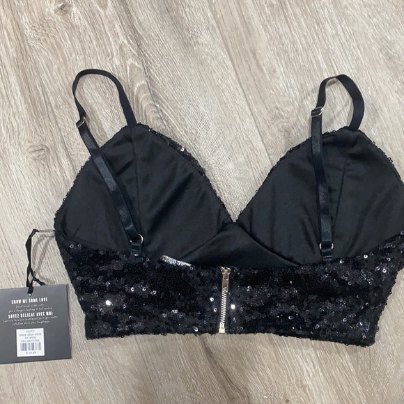 sequin black cropped top - Picture 2 of 4